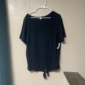 NWT Black Tie Front Top